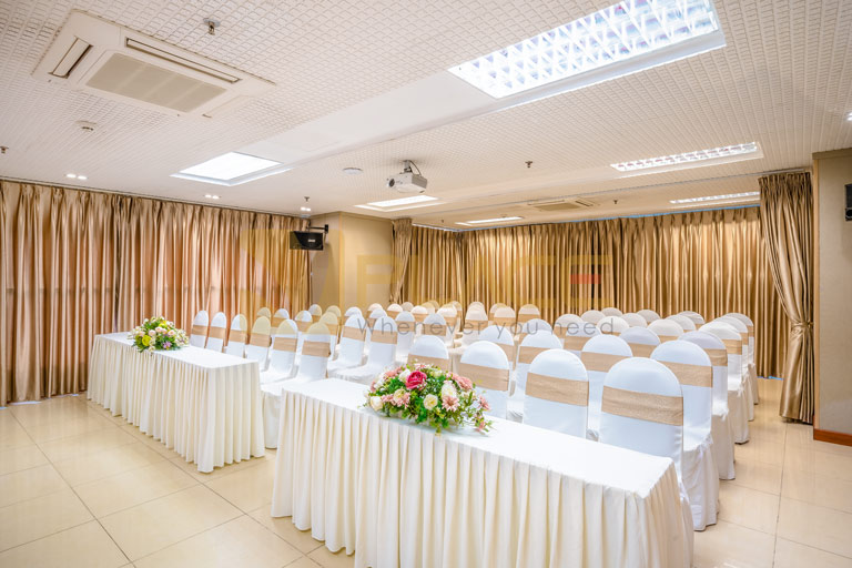 Phòng tổ chức sự kiện giá rẻ, lựa chọn thông minh cho doanh nghiệp